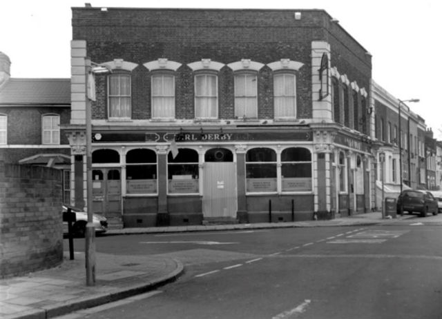 Earl Derby, Plaistow