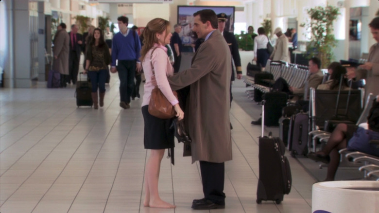 Pam catches Michael at the airport