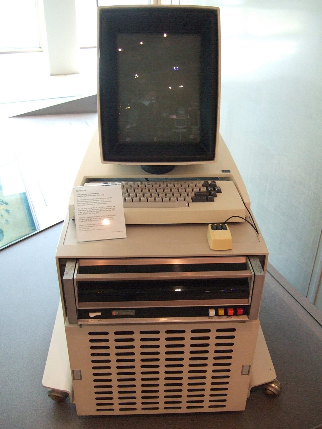 A Xerox Alto computer with its upright screen, keyboard and mouse
